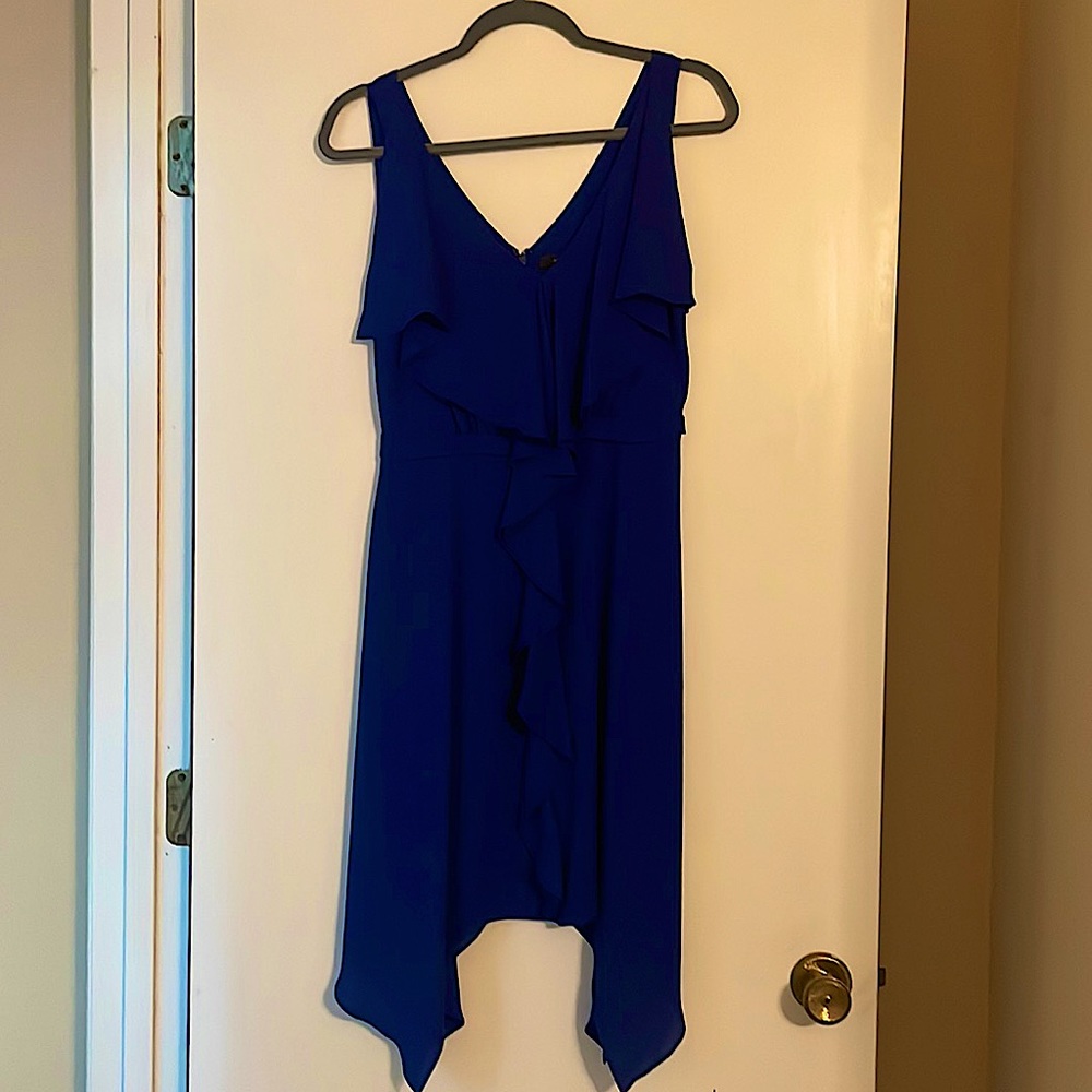 BCBG Max Azria royal blue cocktail dress Size 4